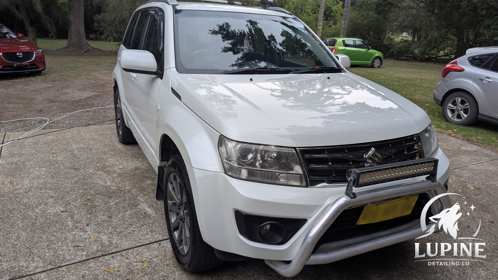Suzuki Grand Vitara front right after detail